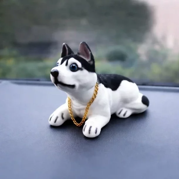 Caine care da din cap - Husky