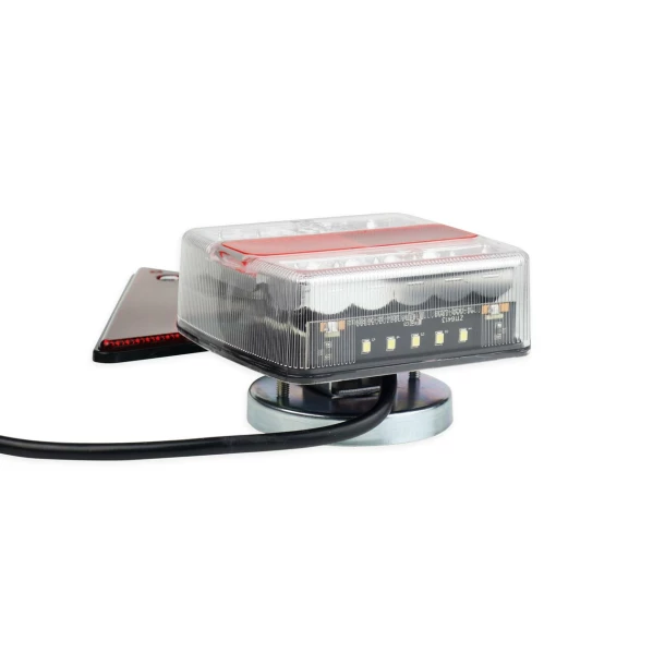 Set lampi stop LED cu magnet si cablu 7,5m 12V cu catadioptri triunghiulari, 2buc Amio - Resigilat